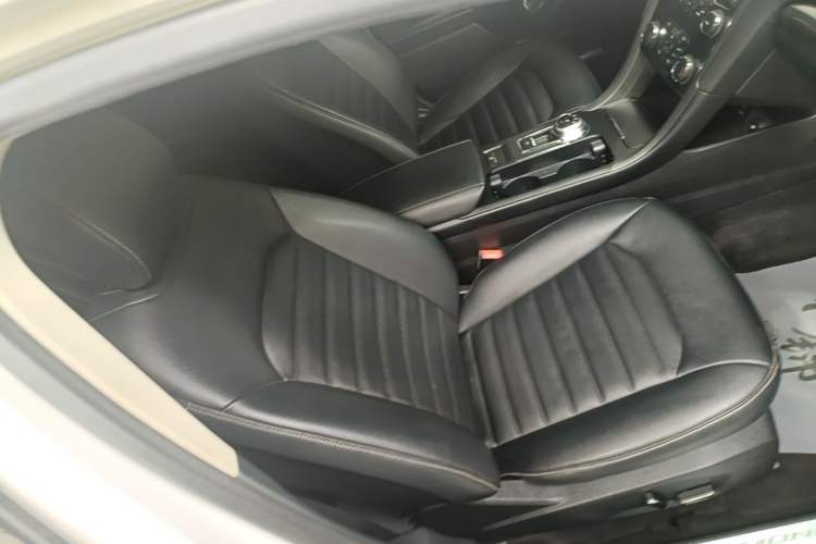 Used Ford Mondeo 2018 EcoBoost 180 Smart Control Fashion Model China V Standard Right Front Seat