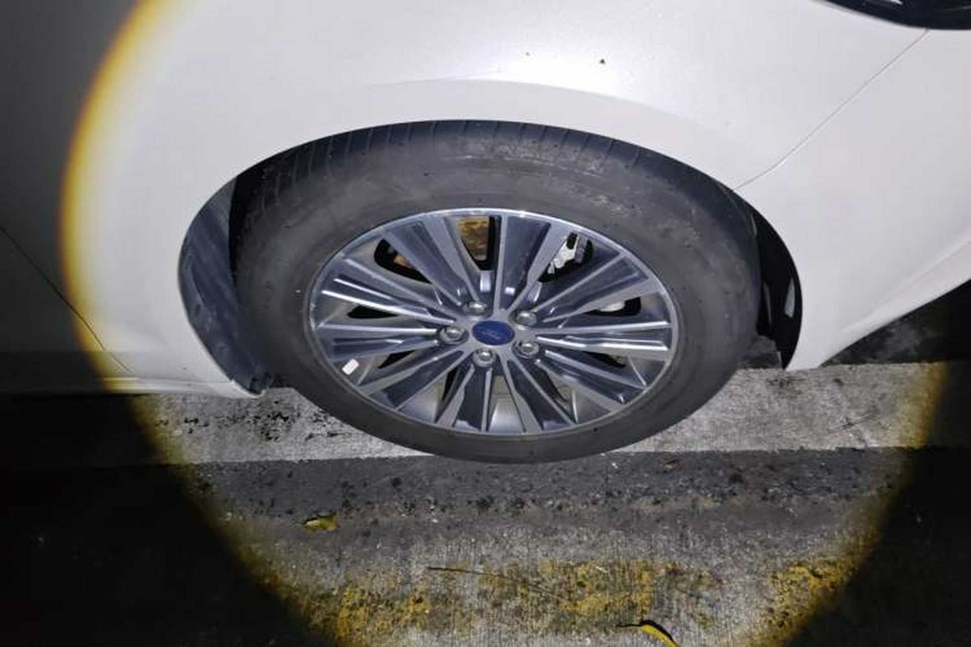 Used Ford Mondeo 2018 EcoBoost 200 Luxury Model Right Front Wheel Hub