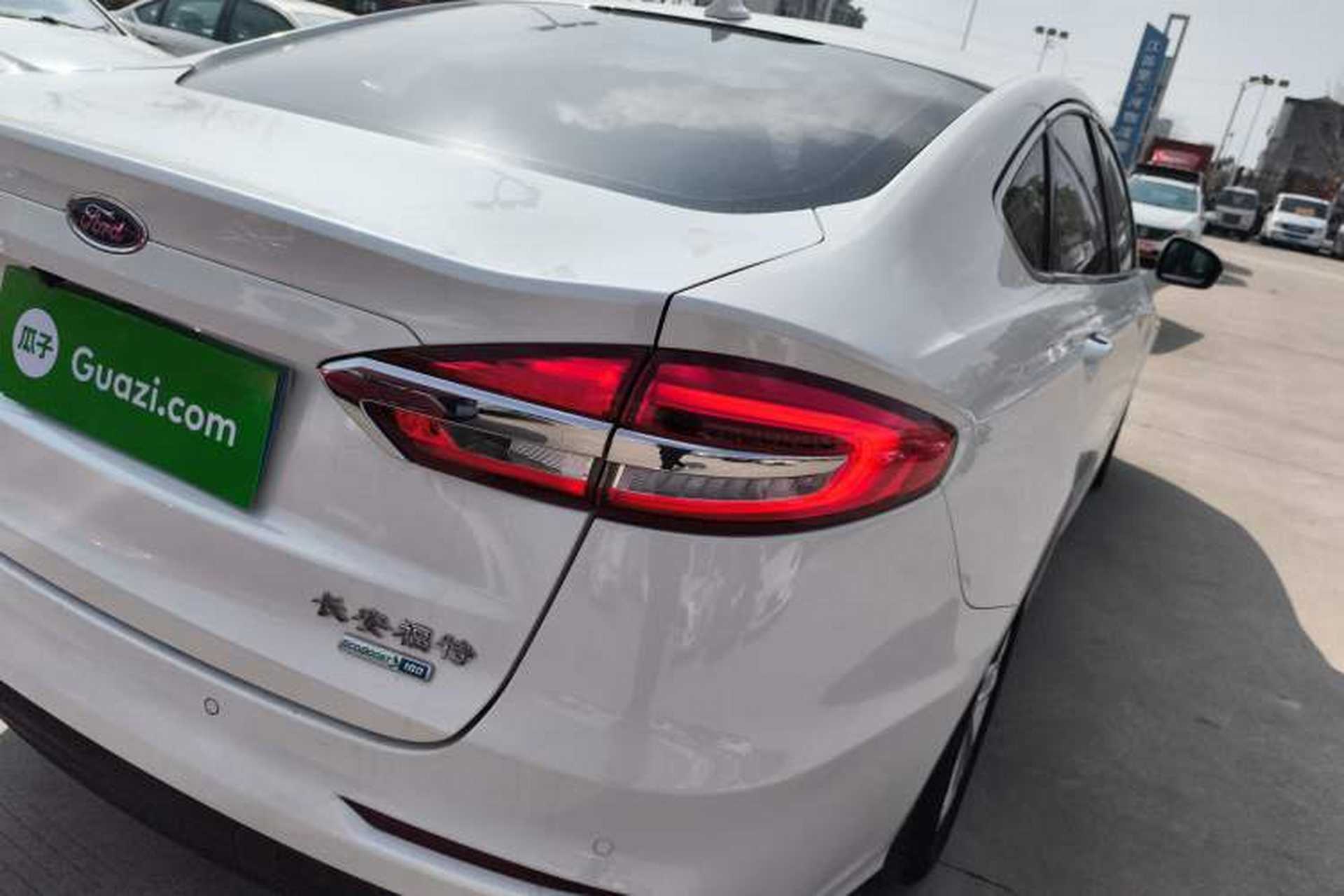 Used Ford Mondeo 2018 EcoBoost 180 Smart Control Fashion Model China V Standard Right Rear Taillight