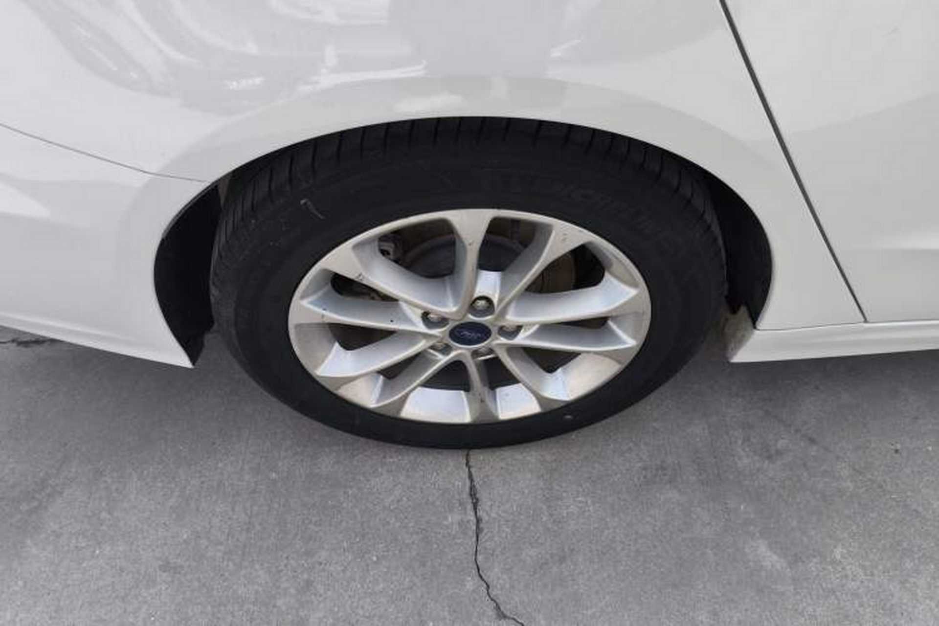 Used Ford Mondeo 2018 EcoBoost 180 Smart Control Fashion Model China V Standard Right Rear Wheel Hub