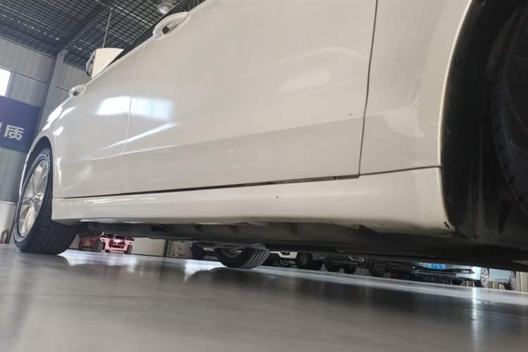 Used Ford Mondeo 2018 EcoBoost 180 Smart Control Fashion Model China V Standard Right Side Sill