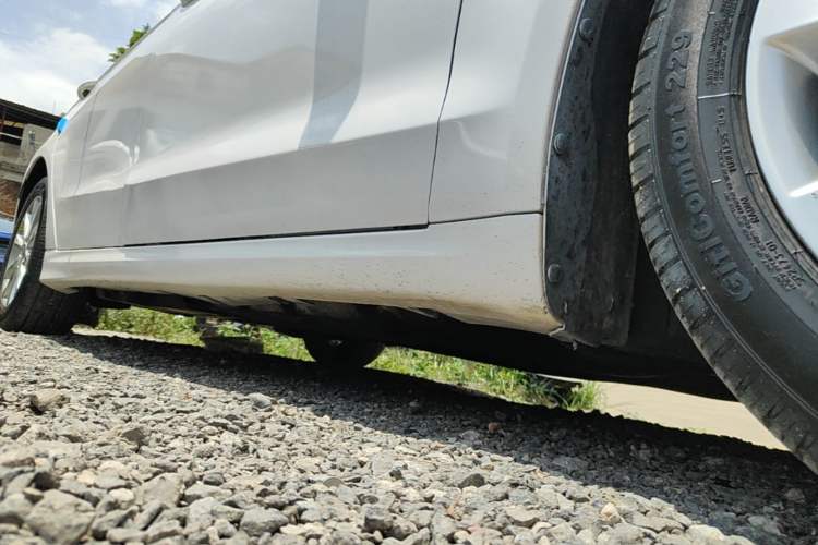 Used Ford Mondeo 2018 EcoBoost 180 Smart Control Fashion Model China V Standard Right Side Sill