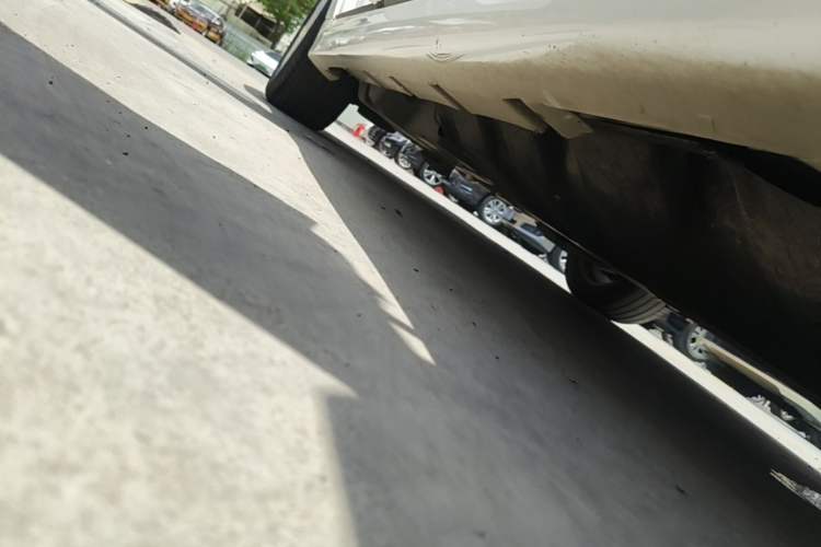 Used Ford Mondeo 2018 EcoBoost 180 Smart Control Fashion Model China VI Standard Right Side Sill
