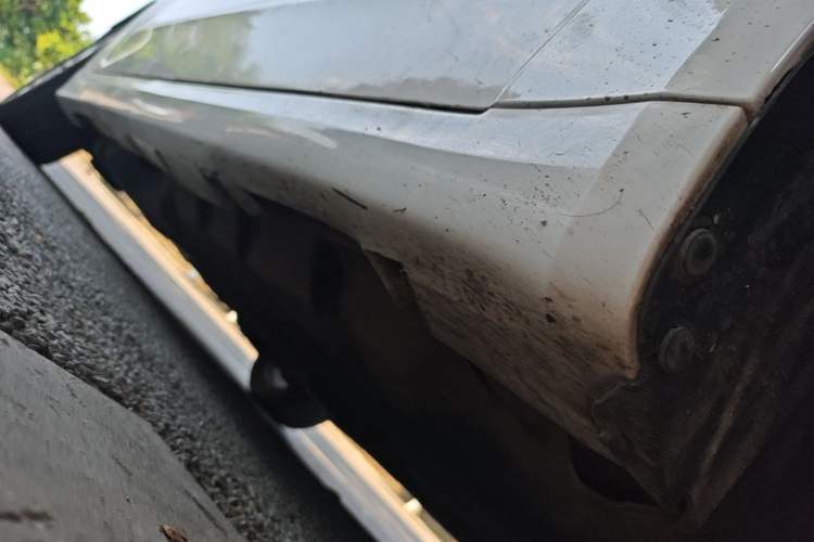 Used Ford Mondeo 2018 EcoBoost 180 Fashion Edition Right Side Sill