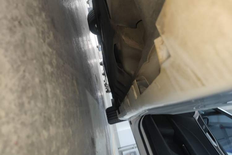 Used Ford Mondeo 2018 EcoBoost 180 Smart Control Fashion Model China V Standard Right Side Sill