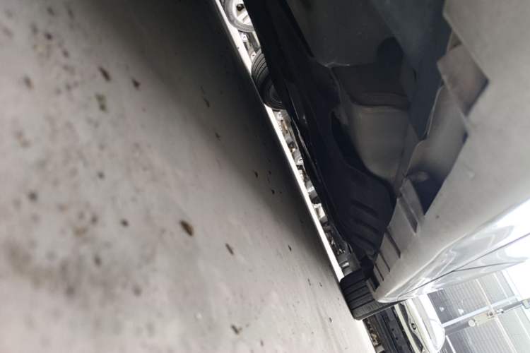 Used Ford Mondeo 2018 EcoBoost 180 Cognac Special Edition Right Side Sill