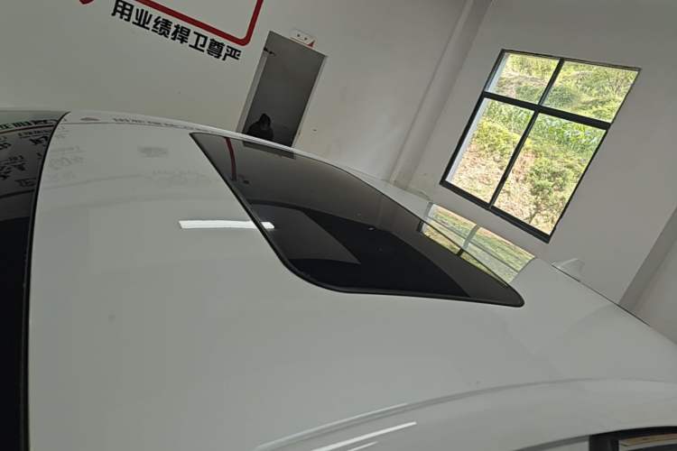 Used Ford Mondeo 2018 EcoBoost 180 Smart Control Fashion Model China V Standard Roof