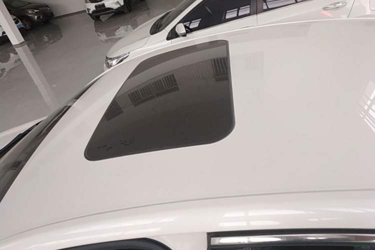Used Ford Mondeo 2018 EcoBoost 180 Smart Control Fashion Model China V Standard Roof