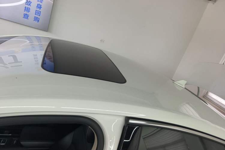 Used Ford Mondeo 2018 EcoBoost 200 Smart Control Fashion Model China VI Standard Roof