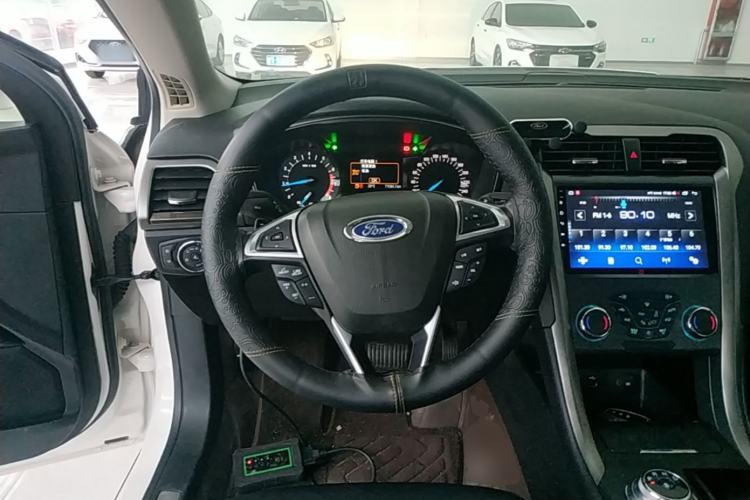 Used Ford Mondeo 2018 EcoBoost 180 Smart Control Fashion Model China V Standard Steering Wheel