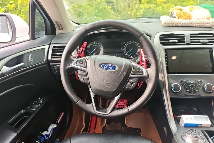 Used Ford Mondeo 2018 EcoBoost 200 Smart Control Fashion Model China V Standard Steering Wheel