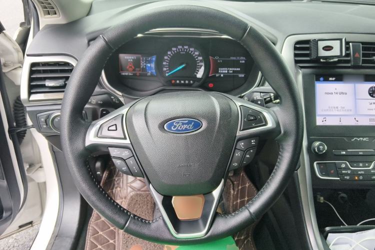 Used Ford Mondeo 2018 EcoBoost 200 Intelligent Control Luxury Model China V Standard Steering Wheel