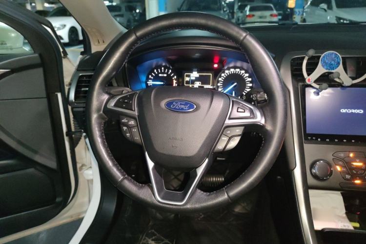Used Ford Mondeo 2018 EcoBoost 200 Smart Control Fashion Model China V Standard Steering Wheel