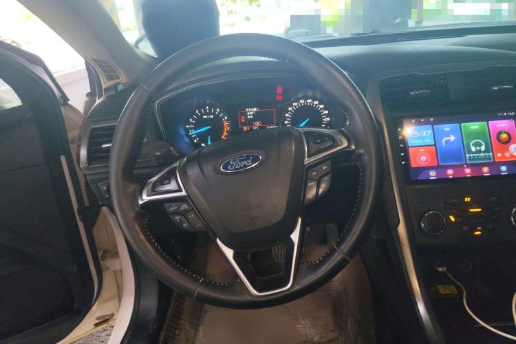 Used Ford Mondeo 2018 EcoBoost 180 Fashion Edition Steering Wheel