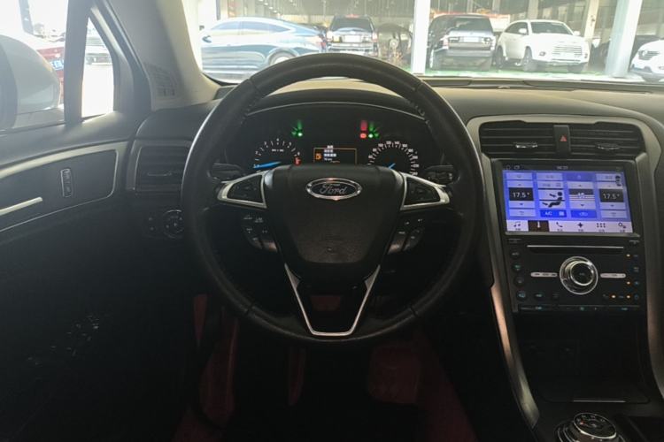 Used Ford Mondeo 2018 EcoBoost 180 Smart Control Fashion Model China V Standard Steering Wheel