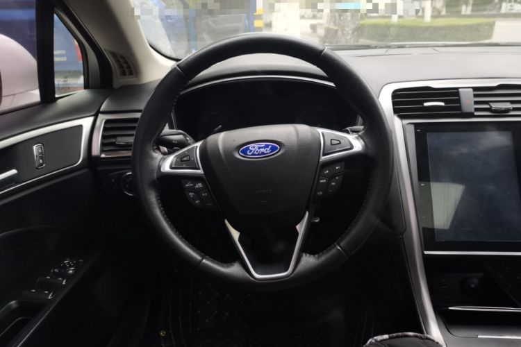 Used Ford Mondeo 2018 EcoBoost 180 Smart Control Fashion Model China V Standard Steering Wheel