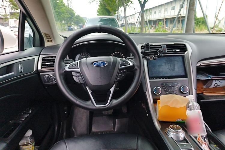 Used Ford Mondeo 2018 EcoBoost 180 Fashion Edition Steering Wheel
