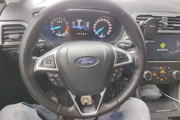 Used Ford Mondeo 2018 EcoBoost 180 Fashion Edition Steering Wheel