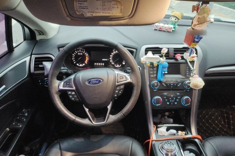 Used Ford Mondeo 2018 EcoBoost 200 Stylish Model Steering Wheel