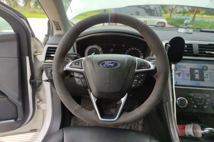 Used Ford Mondeo 2018 EcoBoost 180 Smart Control Fashion Model China V Standard Steering Wheel