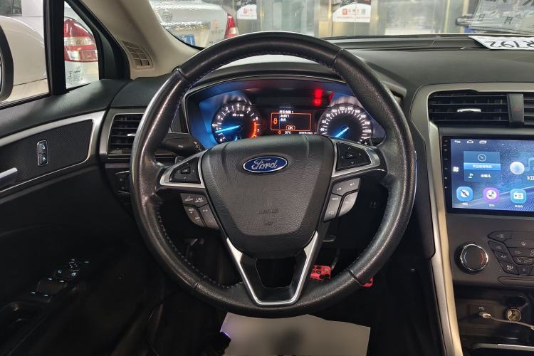 Used Ford Mondeo 2018 EcoBoost 180 Smart Control Fashion Model China V Standard Steering Wheel