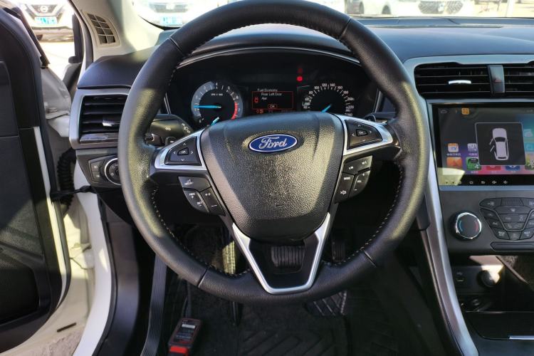 Used Ford Mondeo 2018 EcoBoost 180 Fashion Edition Steering Wheel