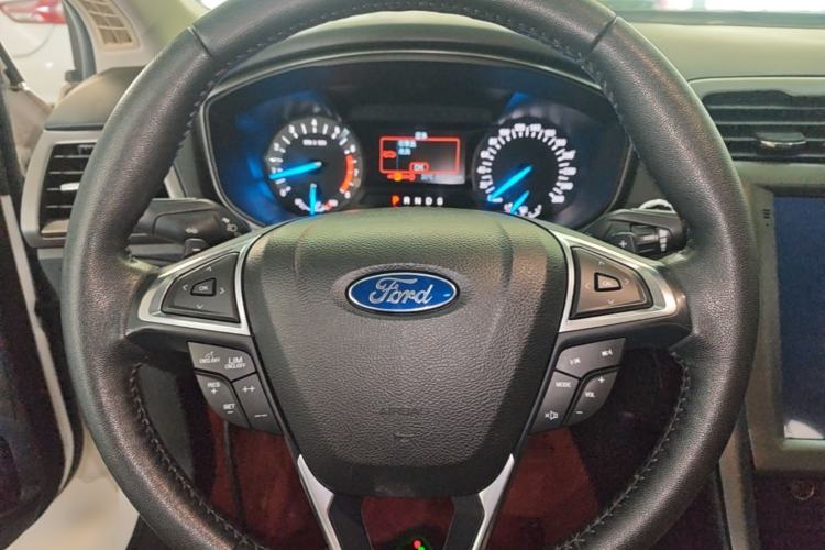 Used Ford Mondeo 2018 EcoBoost 180 Smart Control Fashion Model China V Standard Steering Wheel