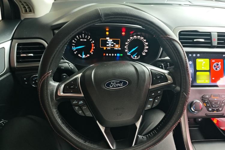Used Ford Mondeo 2018 EcoBoost 180 Smart Control Fashion Model China V Standard Steering Wheel