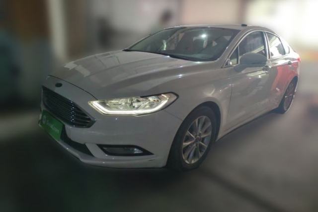Ojetý Ford Mondeo 2018 EcoBoost 180 Fashion Edition