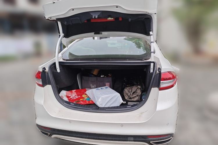 Used Ford Mondeo 2018 EcoBoost 200 Stylish Model Trunk