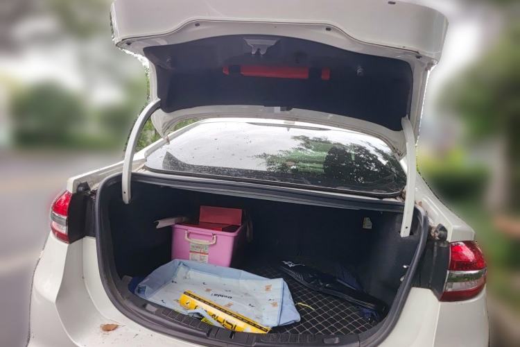 Used Ford Mondeo 2018 EcoBoost 180 Fashion Edition Trunk