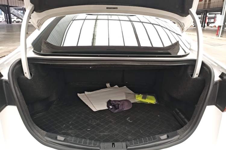 Used Ford Mondeo 2018 EcoBoost 200 Smart Control Fashion Model China VI Standard Trunk