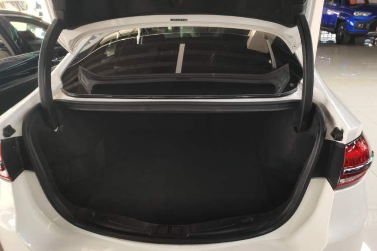 Used Ford Mondeo 2018 EcoBoost 200 Stylish Model Trunk