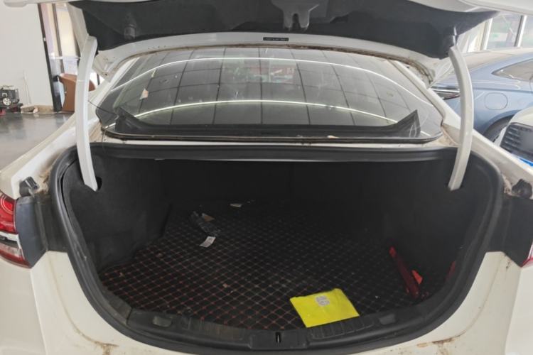 Used Ford Mondeo 2018 EcoBoost 180 Smart Control Fashion Model China V Standard Trunk