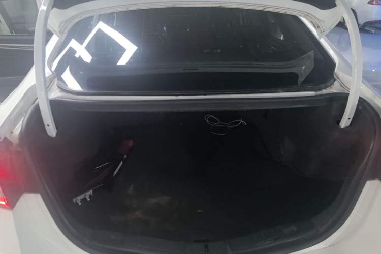 Used Ford Mondeo 2018 EcoBoost 200 Stylish Model Trunk