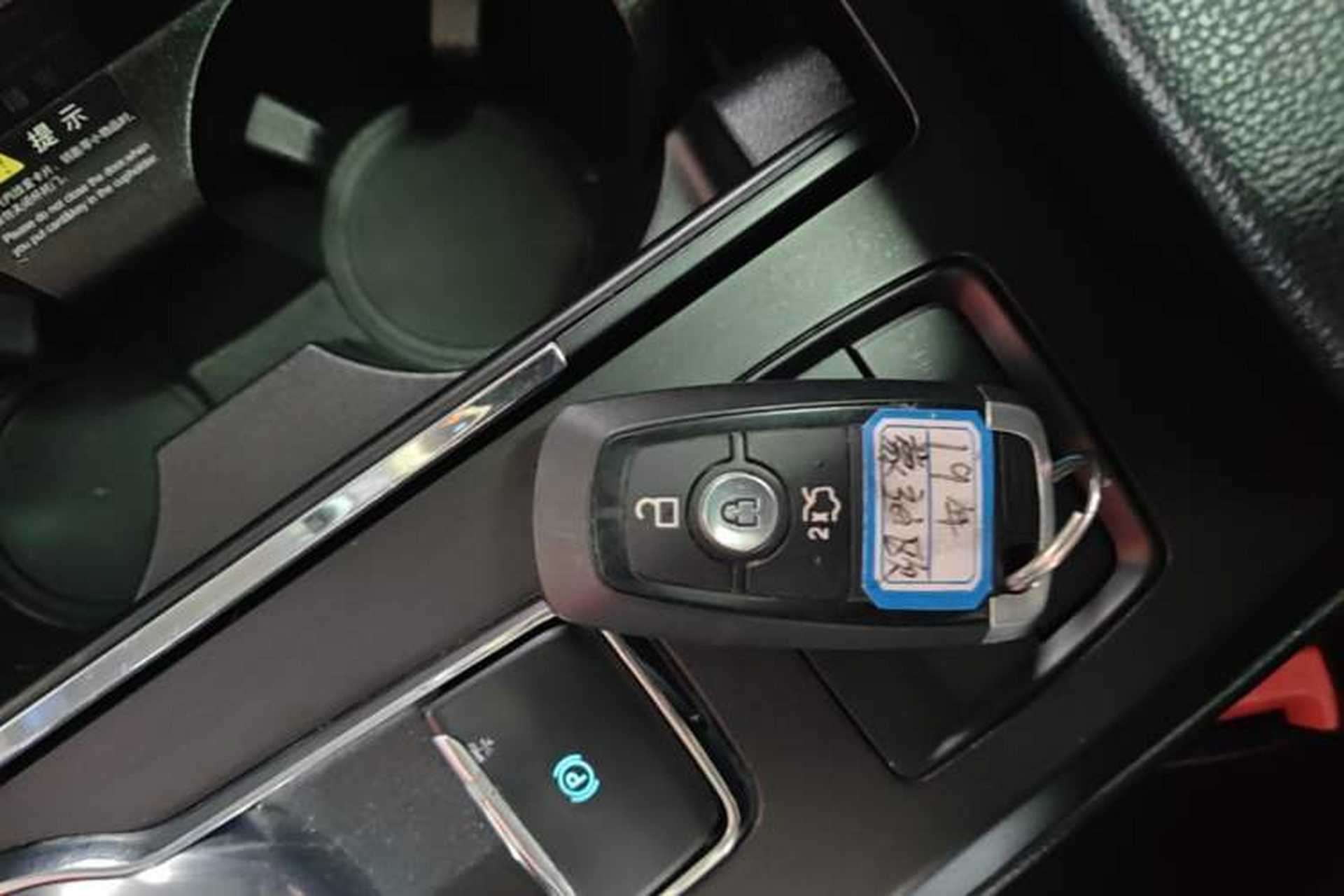 Used Ford Mondeo 2018 EcoBoost 180 Smart Control Fashion Model China V Standard Vehicle Key
