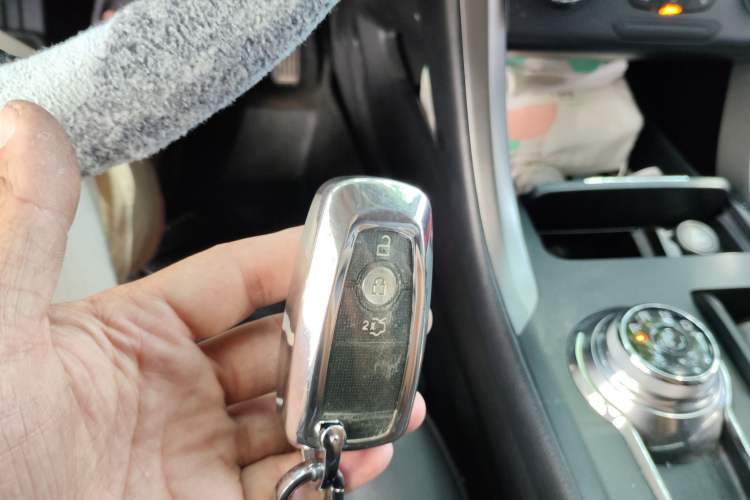Used Ford Mondeo 2018 EcoBoost 180 Fashion Edition Vehicle Key