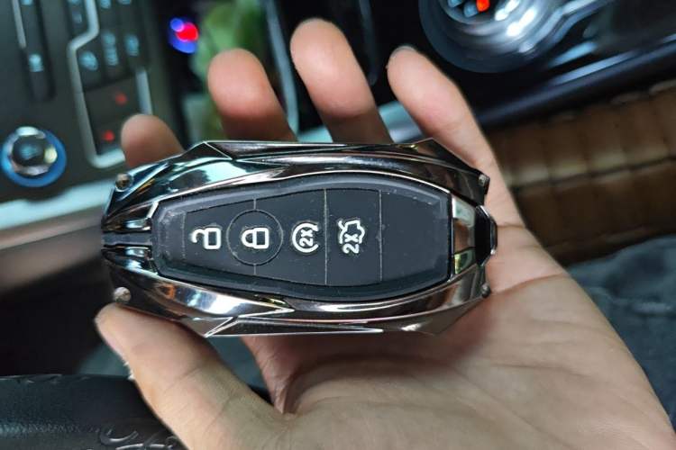 Used Ford Mondeo 2018 EcoBoost 180 SmartControl Luxury Model China V Standard Vehicle Key