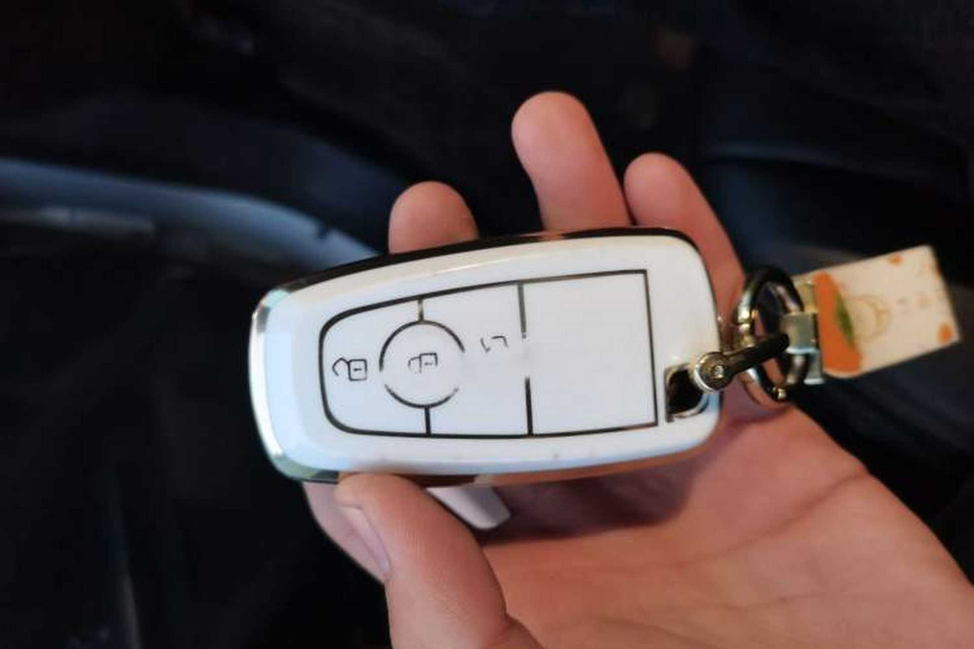 Used Ford Mondeo 2018 EcoBoost 200 Smart Control Fashion Model China V Standard Vehicle Key