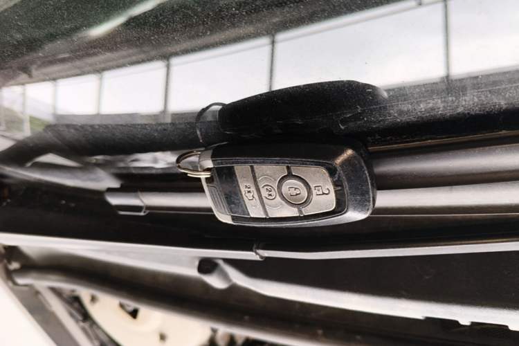 Used Ford Mondeo 2018 EcoBoost 180 Cognac Special Edition Vehicle Key