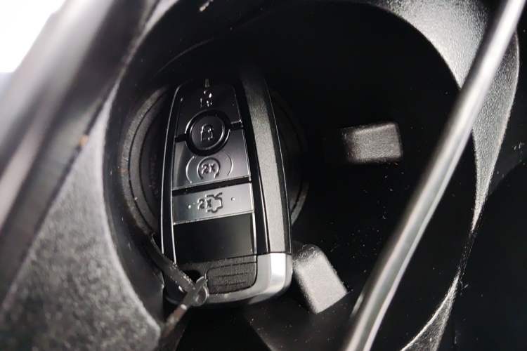 Used Ford Mondeo 2018 EcoBoost 200 Stylish Model Vehicle Key