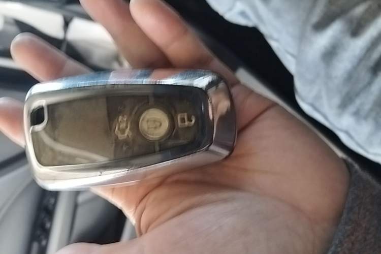 Used Ford Mondeo 2018 EcoBoost 180 Smart Control Fashion Model China VI Standard Vehicle Key