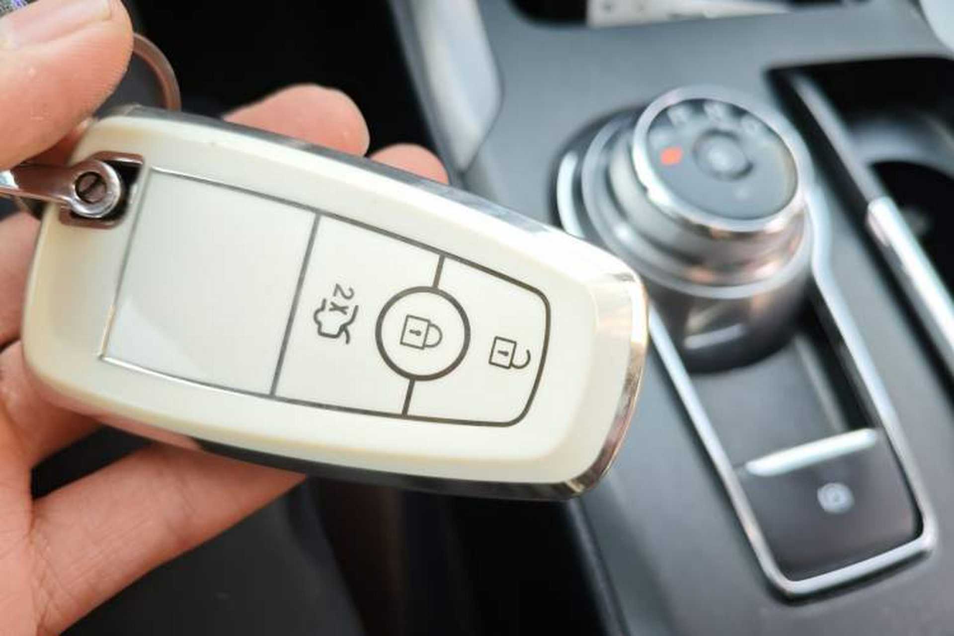 Used Ford Mondeo 2018 EcoBoost 180 Smart Control Fashion Model China V Standard Vehicle Key