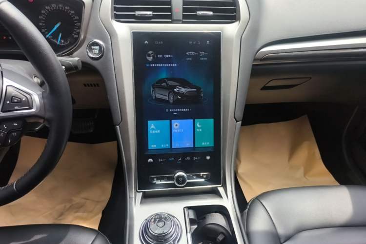 Used Ford Mondeo 2020 EcoBoost 180 Stylish Model Audio And AC Panel