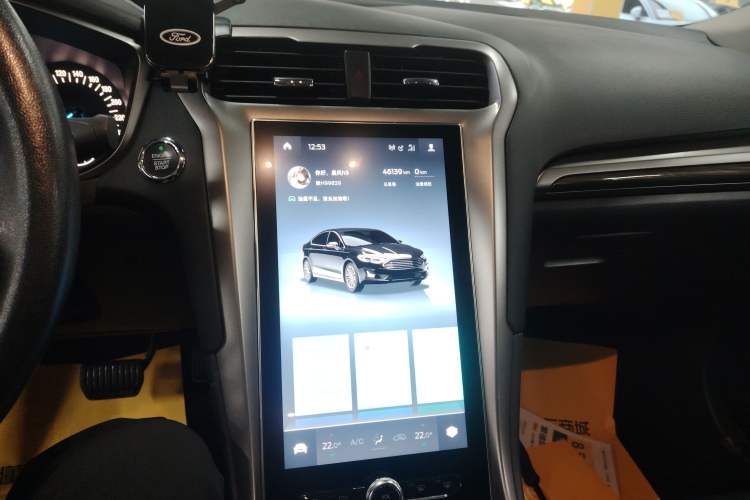 Used Ford Mondeo 2020 EcoBoost 180 Stylish Model Audio And AC Panel
