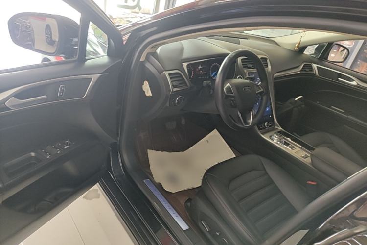 Used Ford Mondeo 2020 EcoBoost 200 Stylish Model Driver Seat