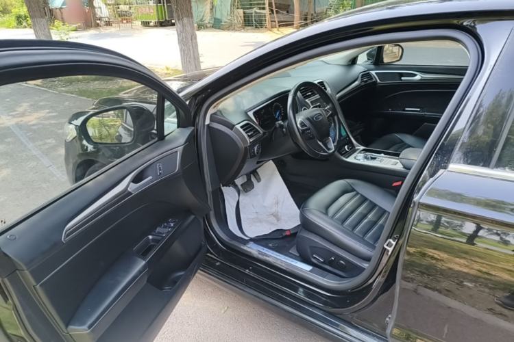 Used Ford Mondeo 2020 EcoBoost 180 Stylish Model Driver Seat