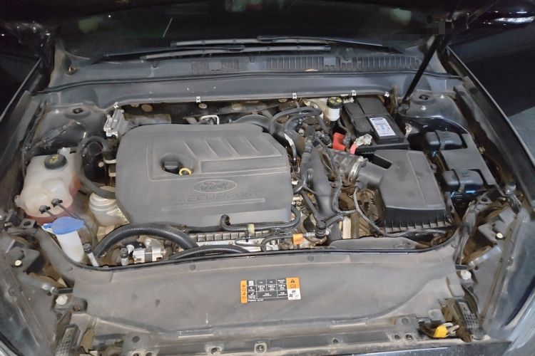 Used Ford Mondeo 2020 EcoBoost 180 Stylish Model Engine Bay
