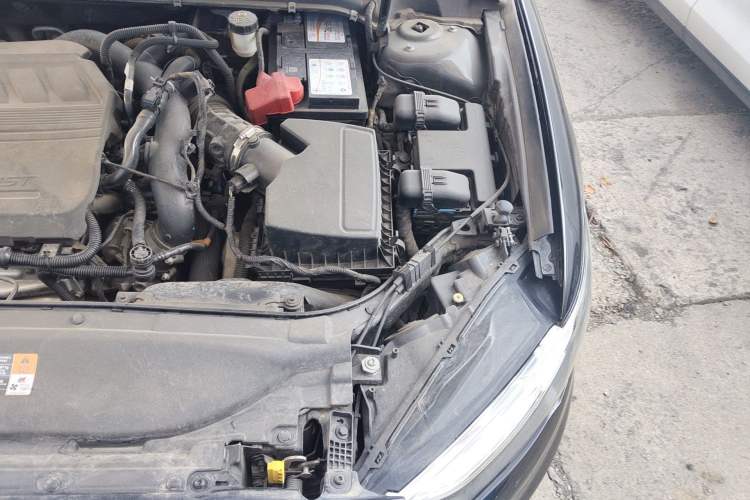 Used Ford Mondeo 2020 EcoBoost 180 Stylish Model Engine Bay Left