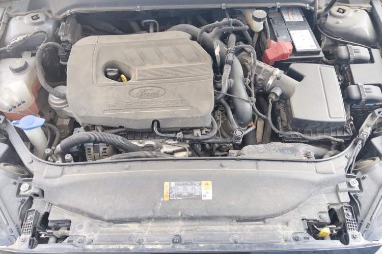 Used Ford Mondeo 2020 EcoBoost 180 Stylish Model Engine Bay